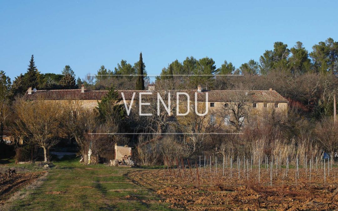 Large wine estate of 180 hectares in one piece – Ref : 1917/015