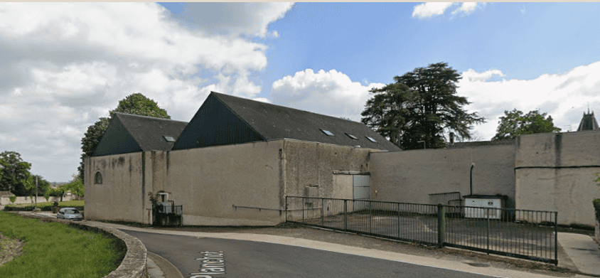 Vaste bâtiment Viticole Aloxe Corton B-325 Vercots